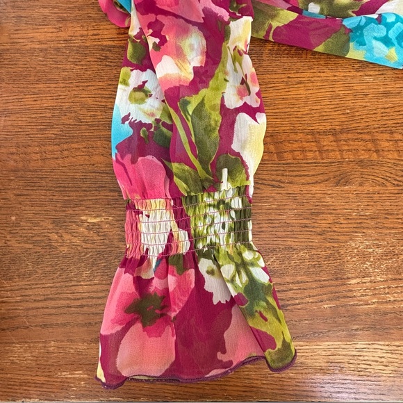 Hessi Pink/Blue/Green/Yellow Floral SheetSmocked Women's Top Size Small - Picture 5 of 8